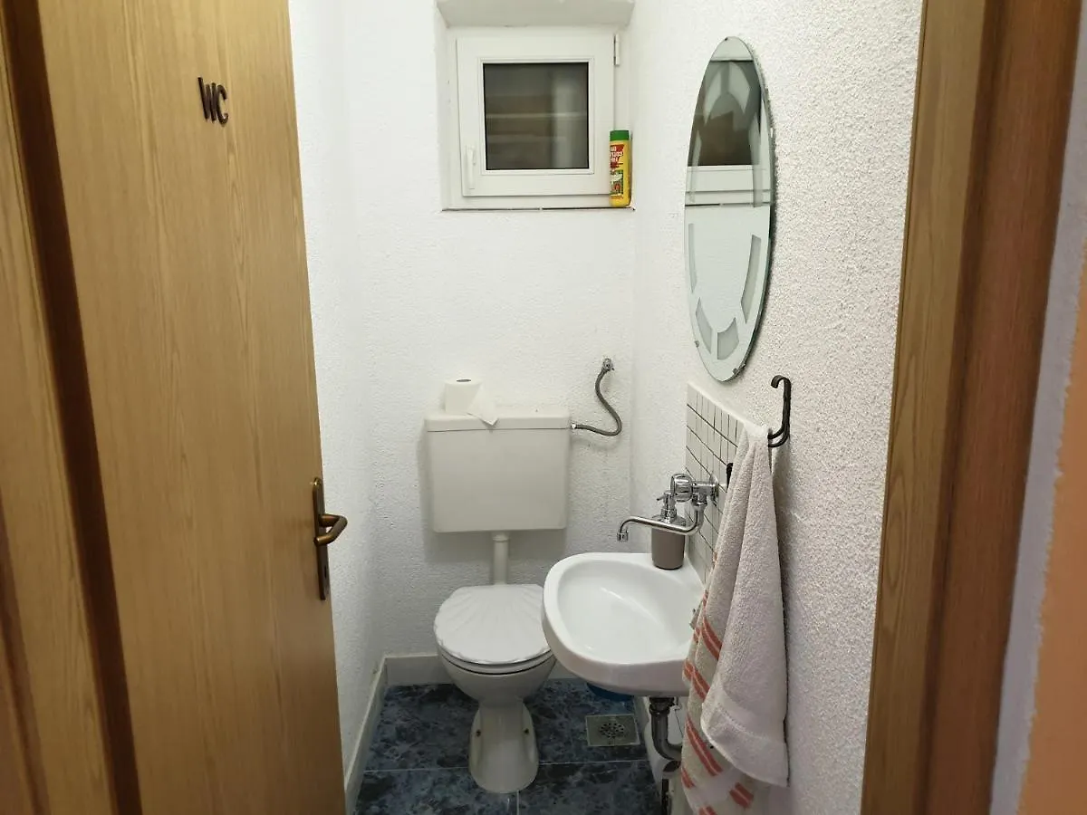 Apartments In Jadranovo 41614 Croatia