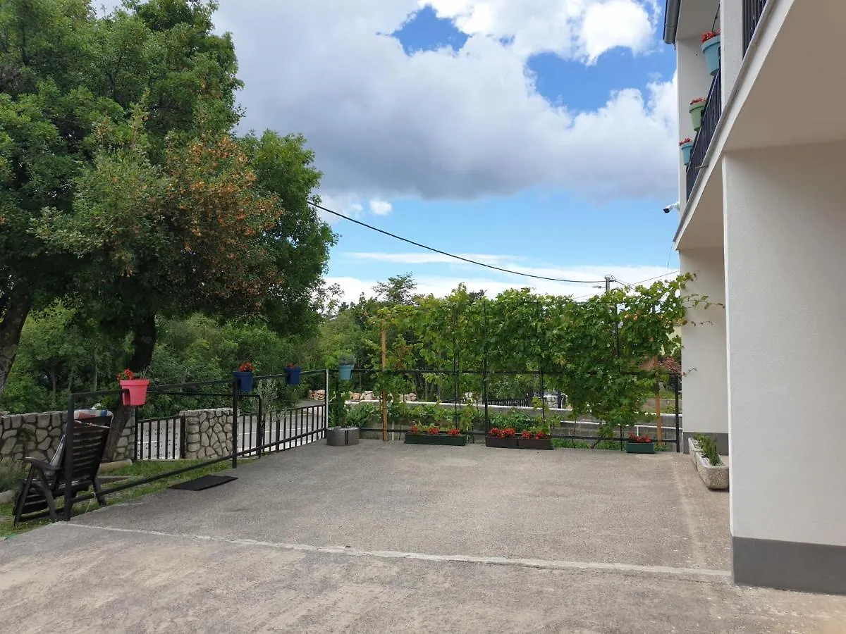 Apartments In Jadranovo 41614