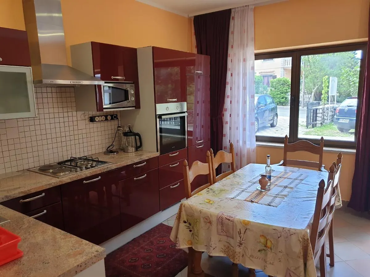 Apartments In Jadranovo 41614