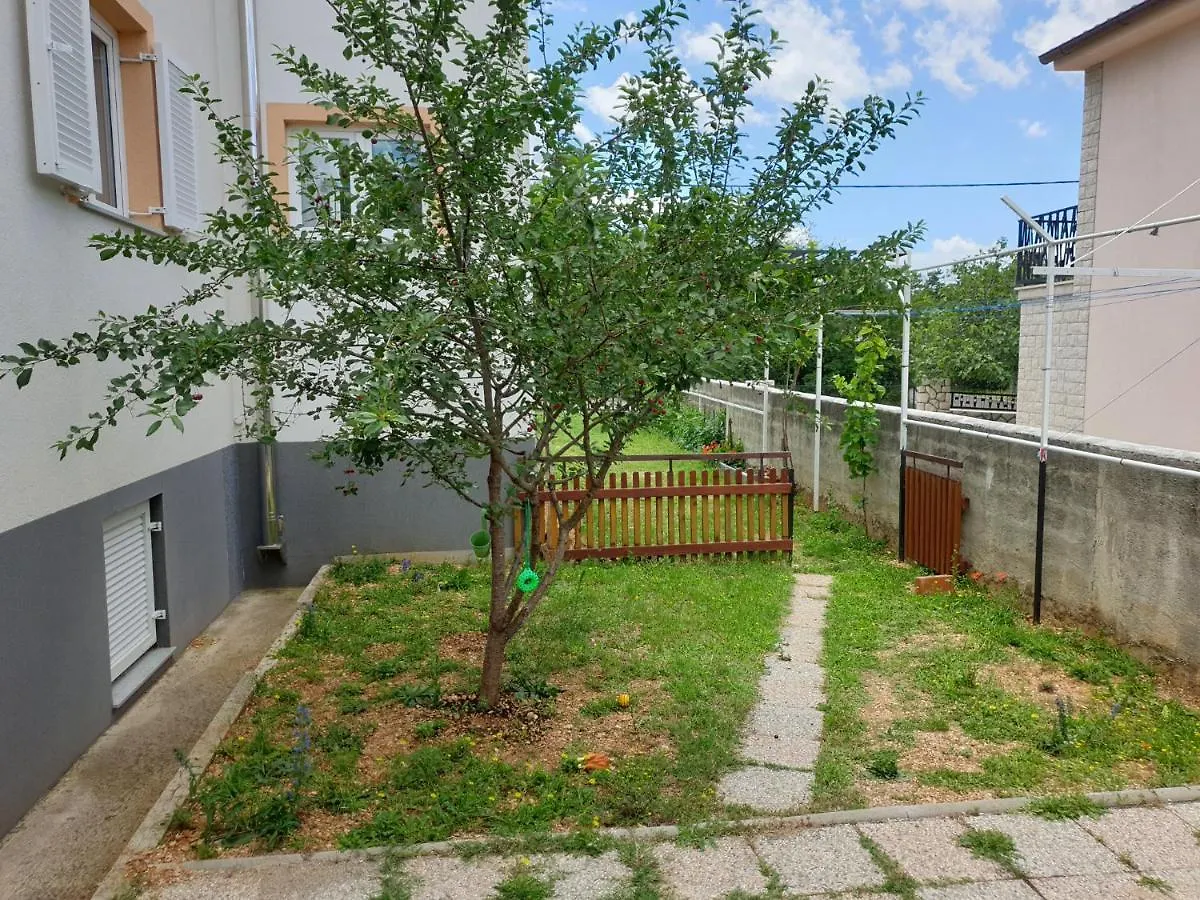 Apartments In Jadranovo 41614
